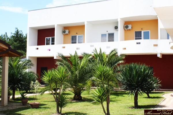 Hotel Sharmat Pitsunda Exterior foto